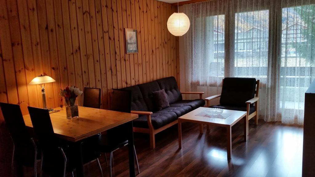Appartements Monte Rosa Täsch Екстериор снимка