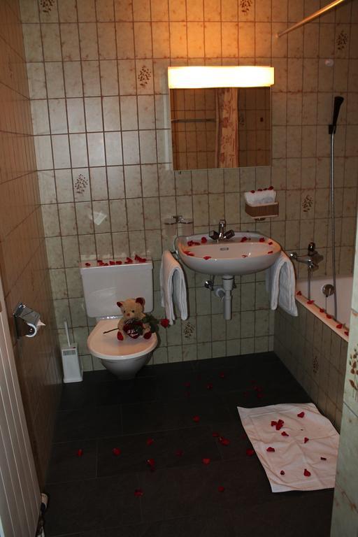 Appartements Monte Rosa Täsch Екстериор снимка