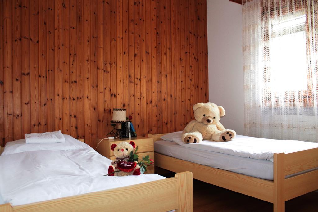 Appartements Monte Rosa Täsch Екстериор снимка